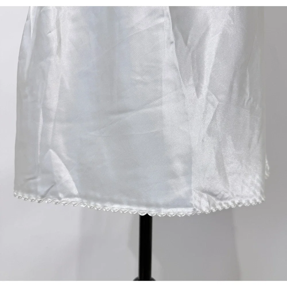 Vintage 80s 90s Body Chic Satin Full‎ Slip Chemise Nightgown Ruffle Trim Medium